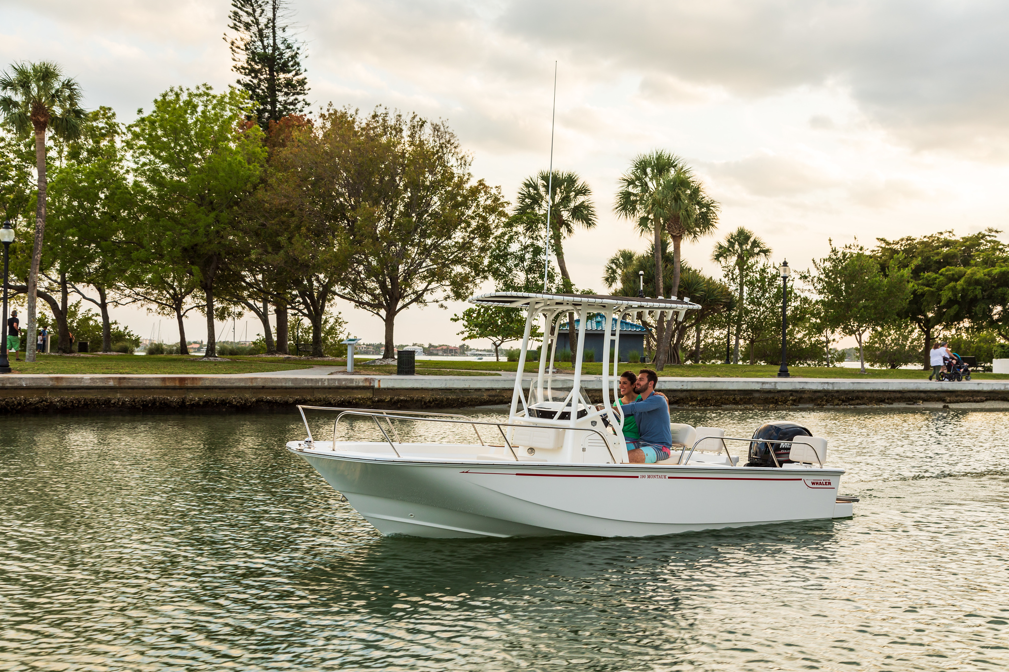 190 Boston Whaler Montauk